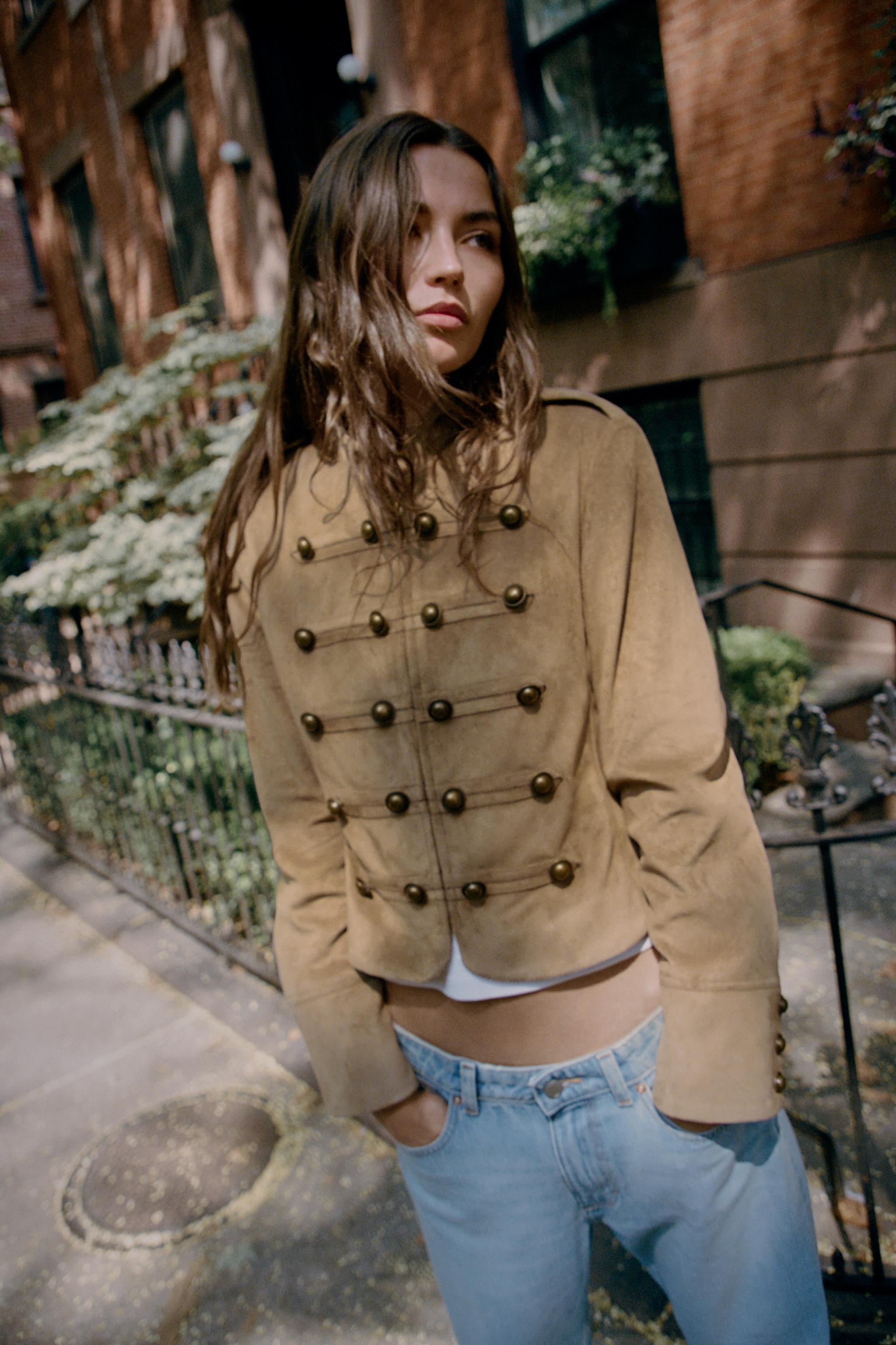 FAUX SUEDE FROG FASTENING JACKET